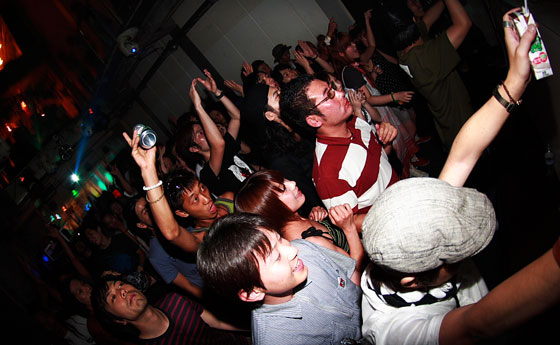 ANDOMAT3000 JAPAN TOUR @ COLORS STUDIO, TOKYO