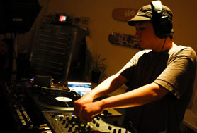 HigterFrequency p[eB[|[g