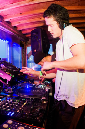 HigterFrequency p[eB[|[g