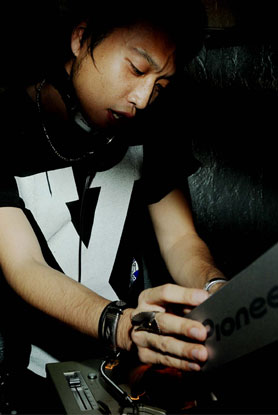 HigterFrequency p[eB[|[g