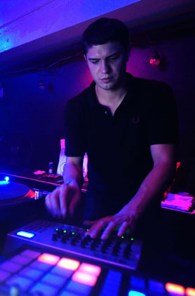 HigterFrequency p[eB[|[g