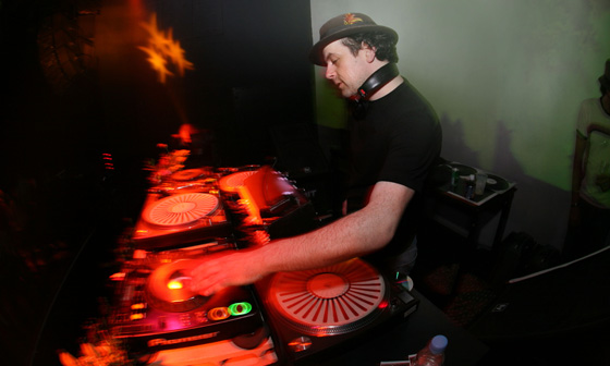 Crosspoint feat. Garth