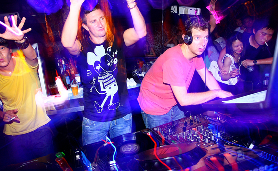 HigterFrequency p[eB[|[g