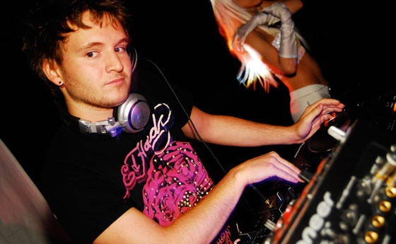 HigterFrequency p[eB[|[g