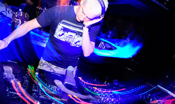 HigterFrequency p[eB[|[g