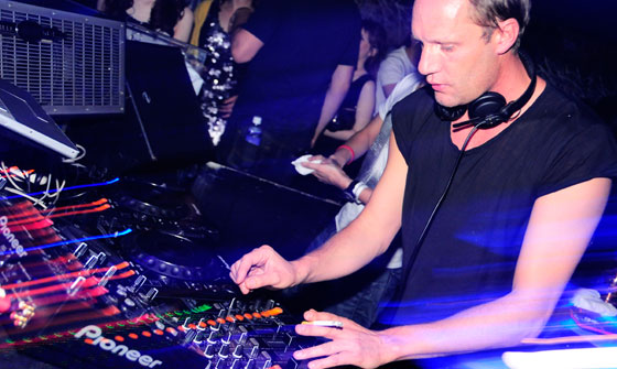 HigterFrequency p[eB[|[g