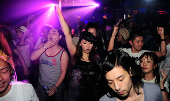 HigterFrequency p[eB[|[g