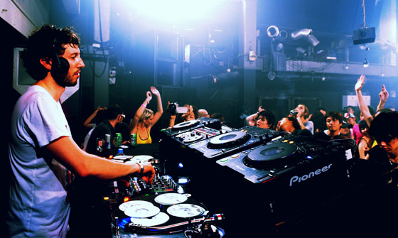 HigterFrequency p[eB[|[g