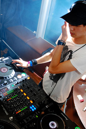 HigterFrequency p[eB[|[g