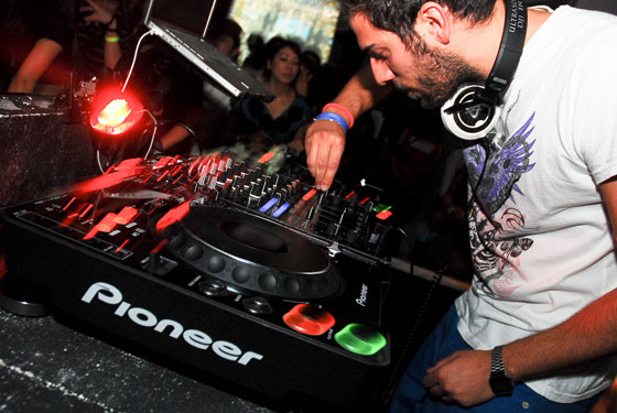 HigterFrequency p[eB[|[g