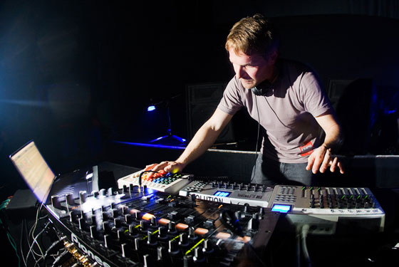 HigterFrequency p[eB[|[g