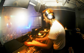Robert Travis_DJ Hada