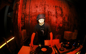 Robert Travis_DJ Hada