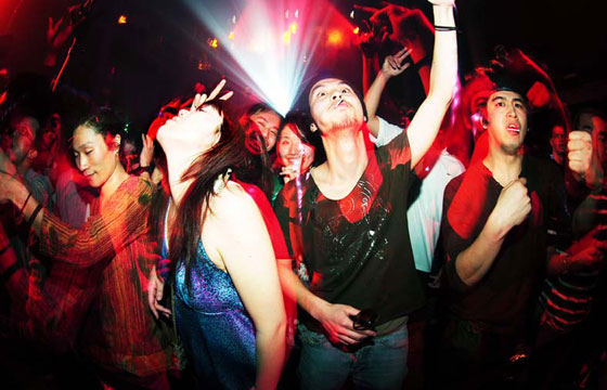 STERNE 4TH ANNIVERSARY