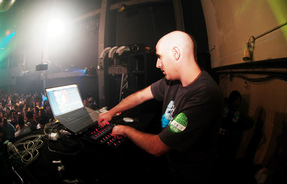 IRIZO feat. VINCE WATSON