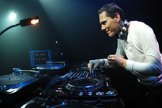 TIESTO ASIA TOUR