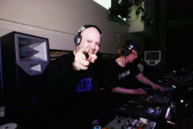 AUDIOVISUAL feat. ADDICTIVE TV @ WOMB, TOKYO