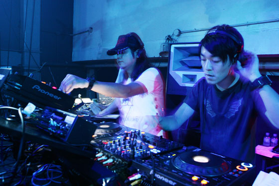 AUDIOVISUAL feat. ADDICTIVE TV @ WOMB, TOKYO