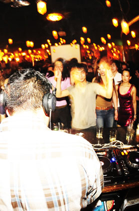 HigterFrequency p[eB[|[g