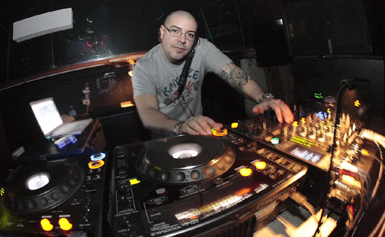 HigterFrequency p[eB[|[g