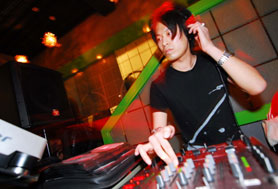 HigterFrequency p[eB[|[g