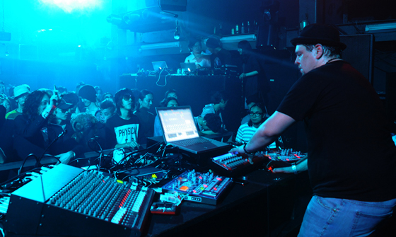 HigterFrequency p[eB[|[g