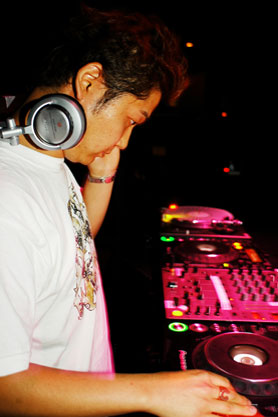 SUBMERGE feat LUKE FAIR