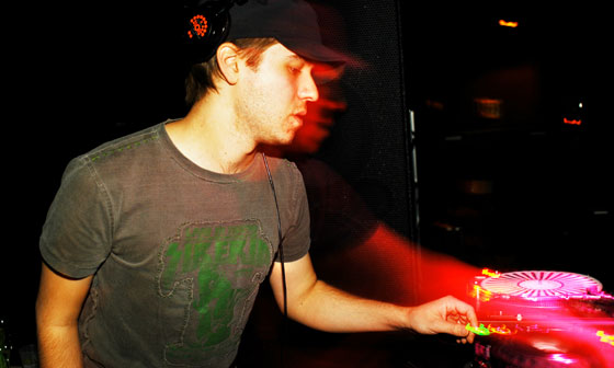 SUBMERGE feat LUKE FAIR