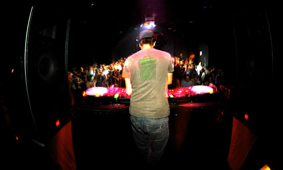 SUBMERGE feat LUKE FAIR