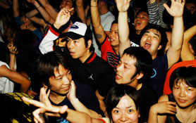 STERNE feat HARDFLOOR, TAKYUU ISHINO, TEN