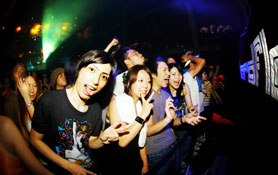 STERNE feat HARDFLOOR, TAKYUU ISHINO, TEN