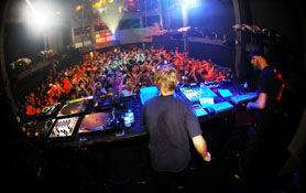 STERNE feat HARDFLOOR, TAKYUU ISHINO, TEN