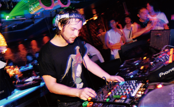 HigterFrequency p[eB[|[g