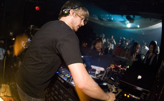 HigterFrequency p[eB[|[g