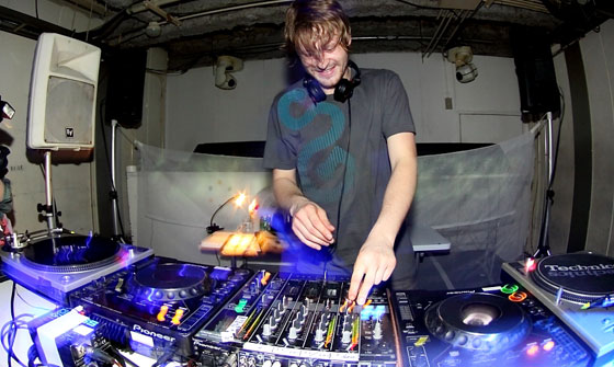 HigterFrequency p[eB[|[g