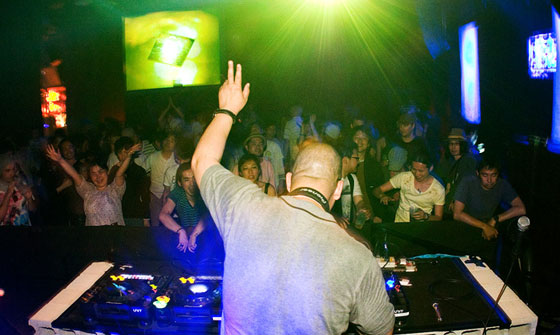 HigterFrequency p[eB[|[g