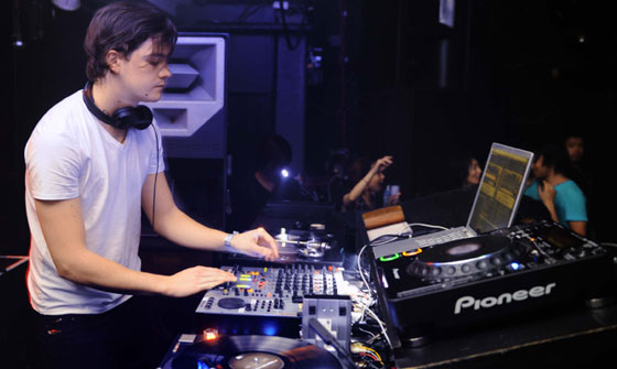 HigterFrequency p[eB[|[g