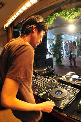 HigterFrequency p[eB[|[g