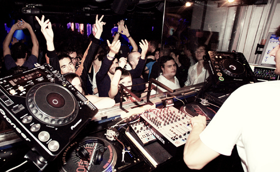 HigterFrequency p[eB[|[g