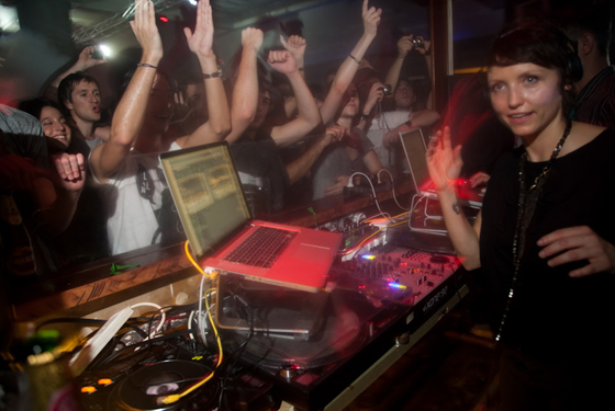 HigterFrequency p[eB[|[g