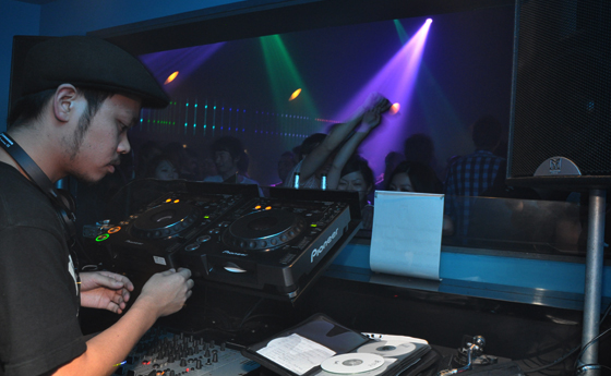 HigterFrequency p[eB[|[g