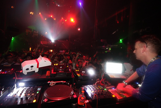 HigterFrequency p[eB[|[g