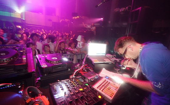 HigterFrequency p[eB[|[g