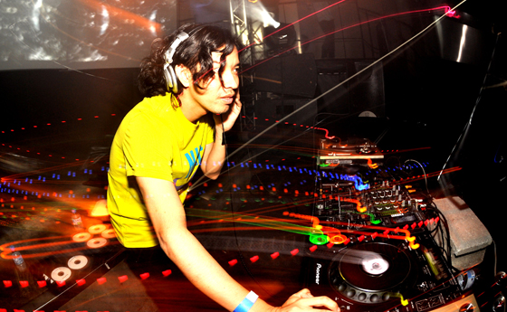 HigterFrequency p[eB[|[g