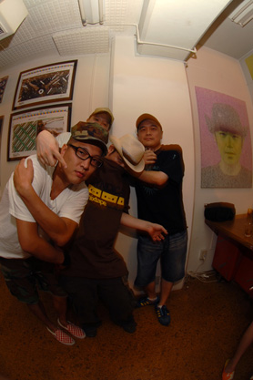 IDEASOLUTION feat. GEBR. TEICHMANN