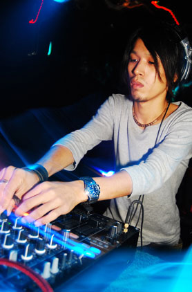 HigterFrequency p[eB[|[g