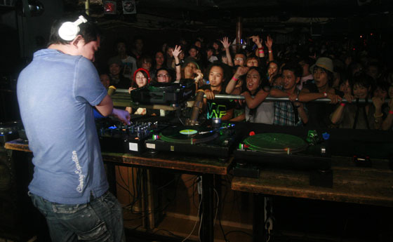 HigterFrequency p[eB[|[g