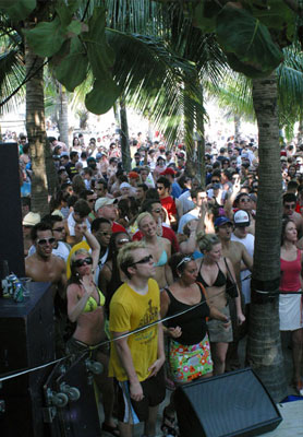 BBC Radio One Live in Miami_Crowds