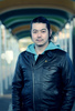 Numan_w_sm_l